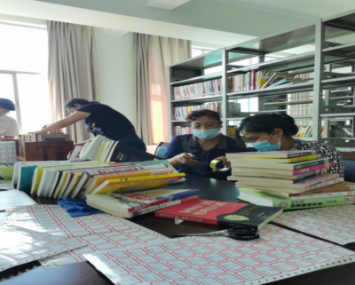 普洱市图书馆赴市财政局图书室开展养老服务主题业务培训